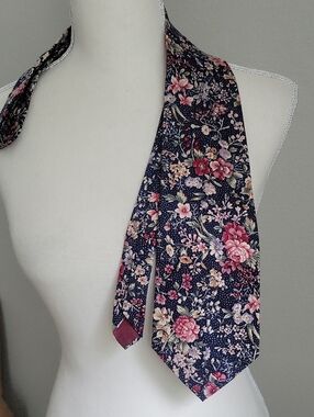 Vintage Concerto Floral Print Tie - Navy